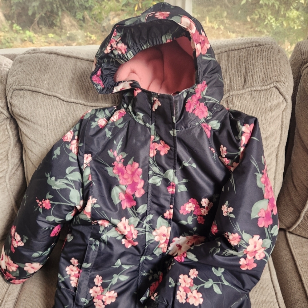 7/8 The Children's Place Girl's Winter Coat!